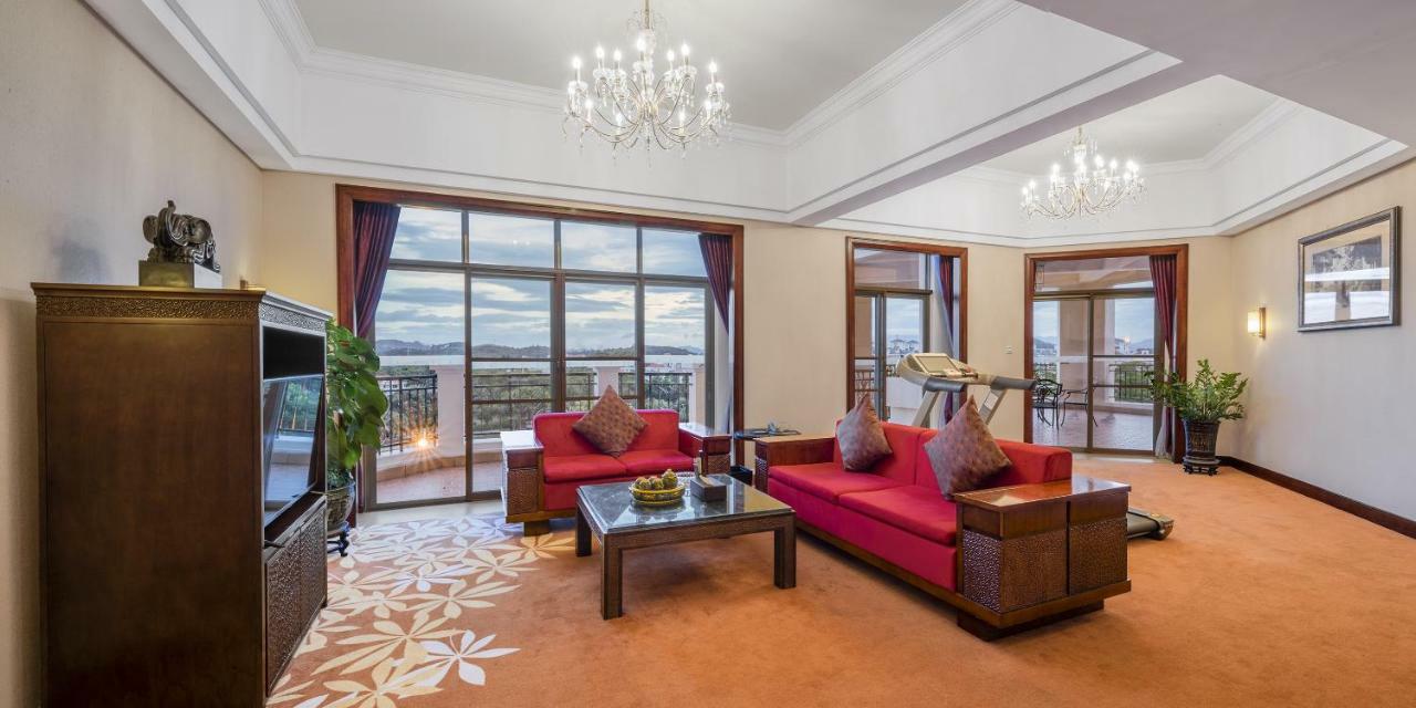 Heshan Phoenix Hotel Jiangmen Exterior photo