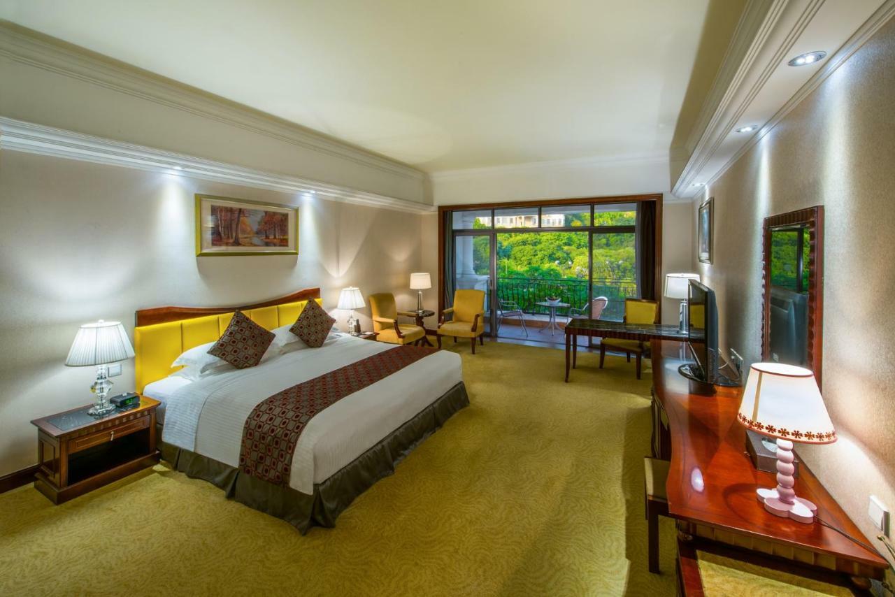 Heshan Phoenix Hotel Jiangmen Exterior photo